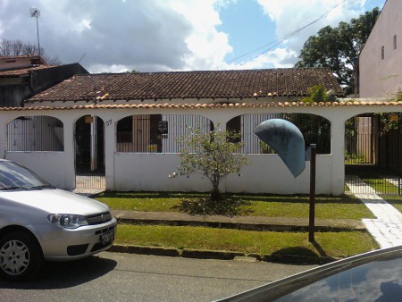 Grande casa com 3 quartos a venda no Julia Seffer.